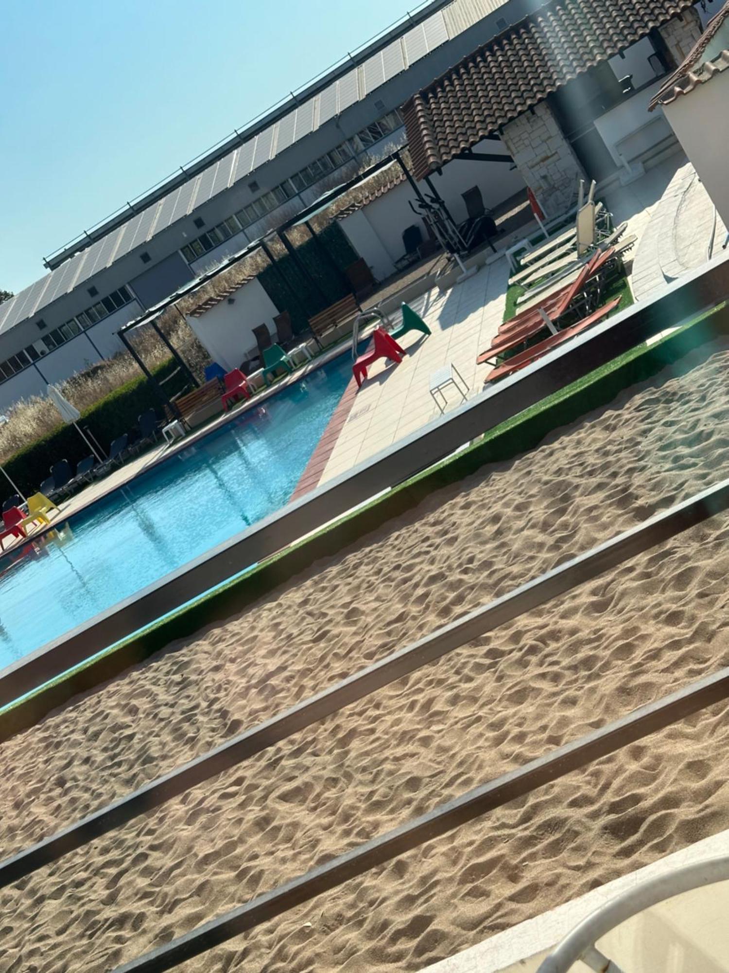 Athina Airport Hotel Thérmi Exterior foto